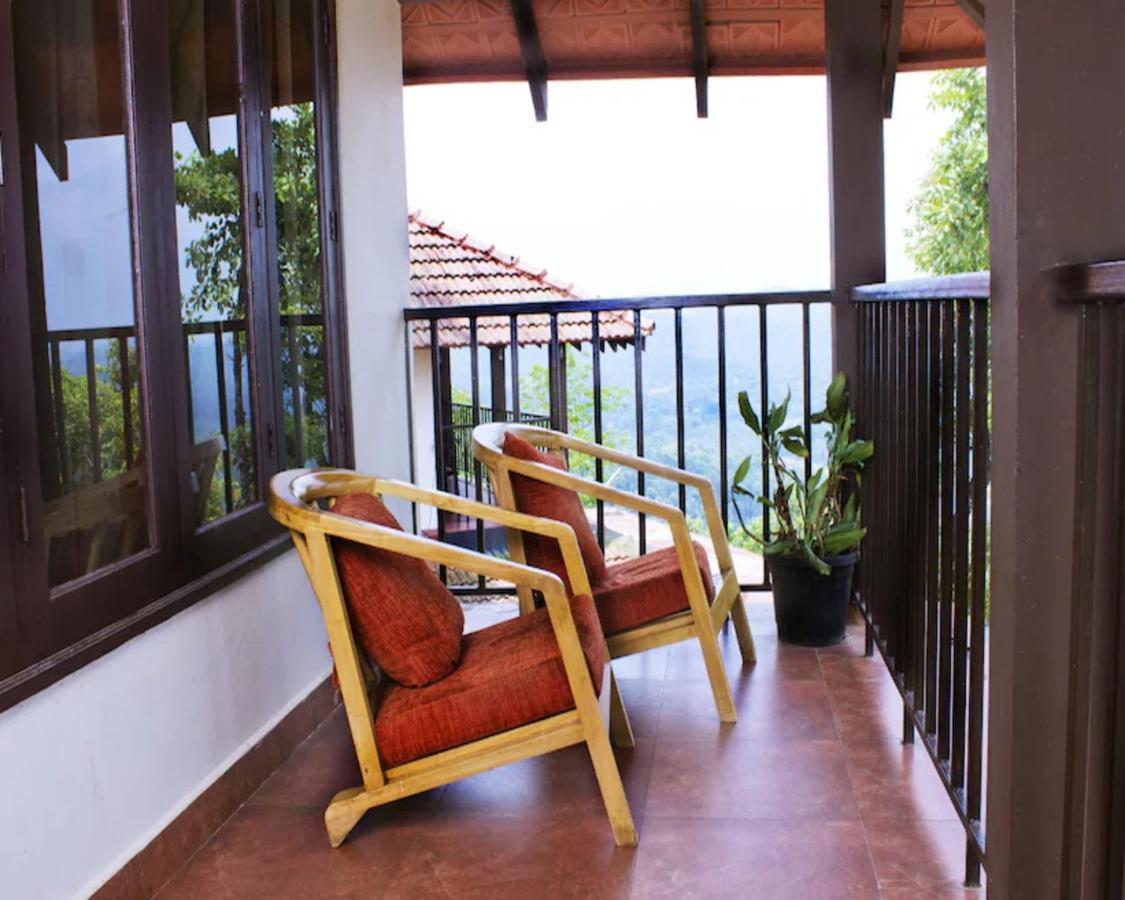 The Porcupine Castle Resort Madikeri Extérieur photo