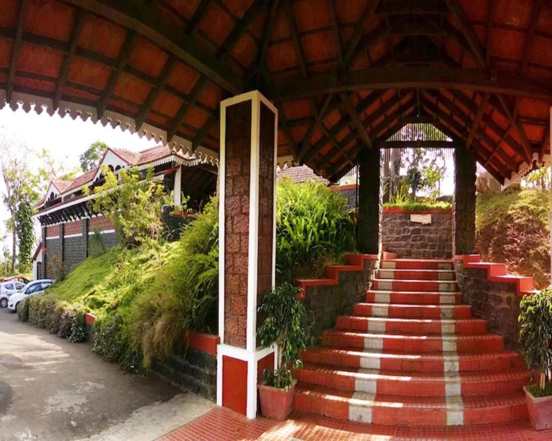 The Porcupine Castle Resort Madikeri Extérieur photo