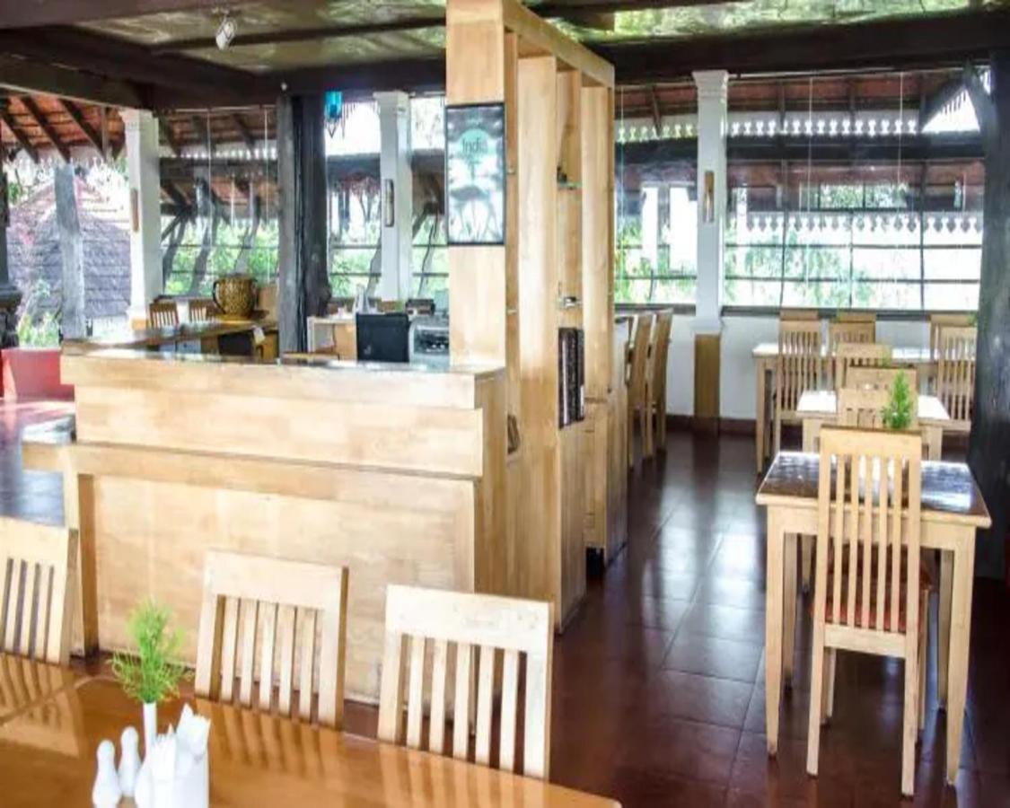 The Porcupine Castle Resort Madikeri Extérieur photo