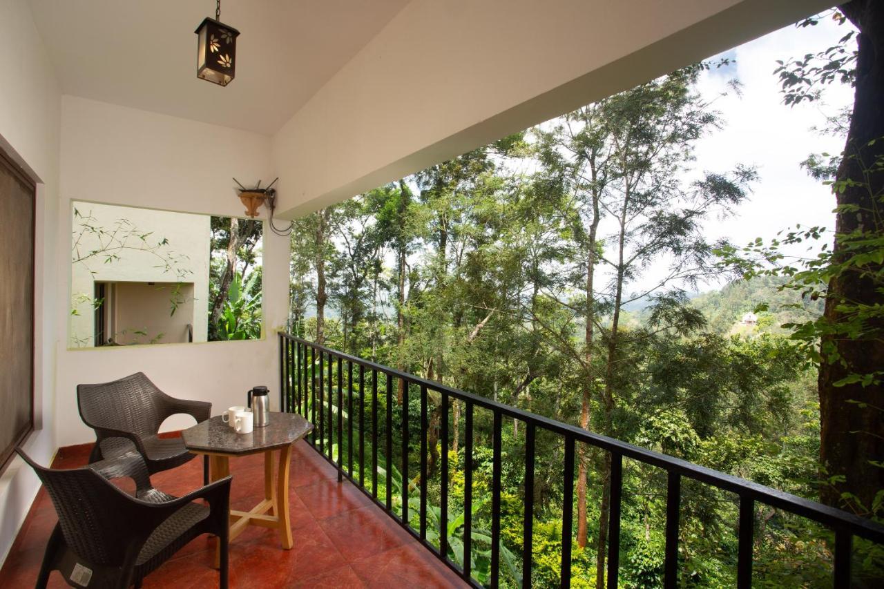 The Porcupine Castle Resort Madikeri Extérieur photo